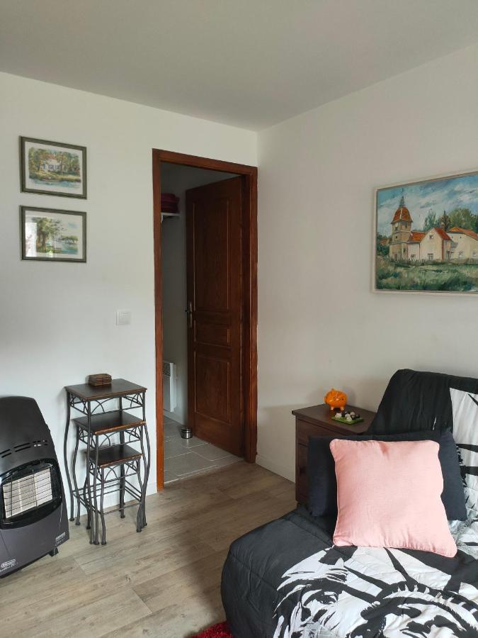 Apartment, By The Canal L Est,river Coney Vosges France Apartment Fontenoy-le-Chateau